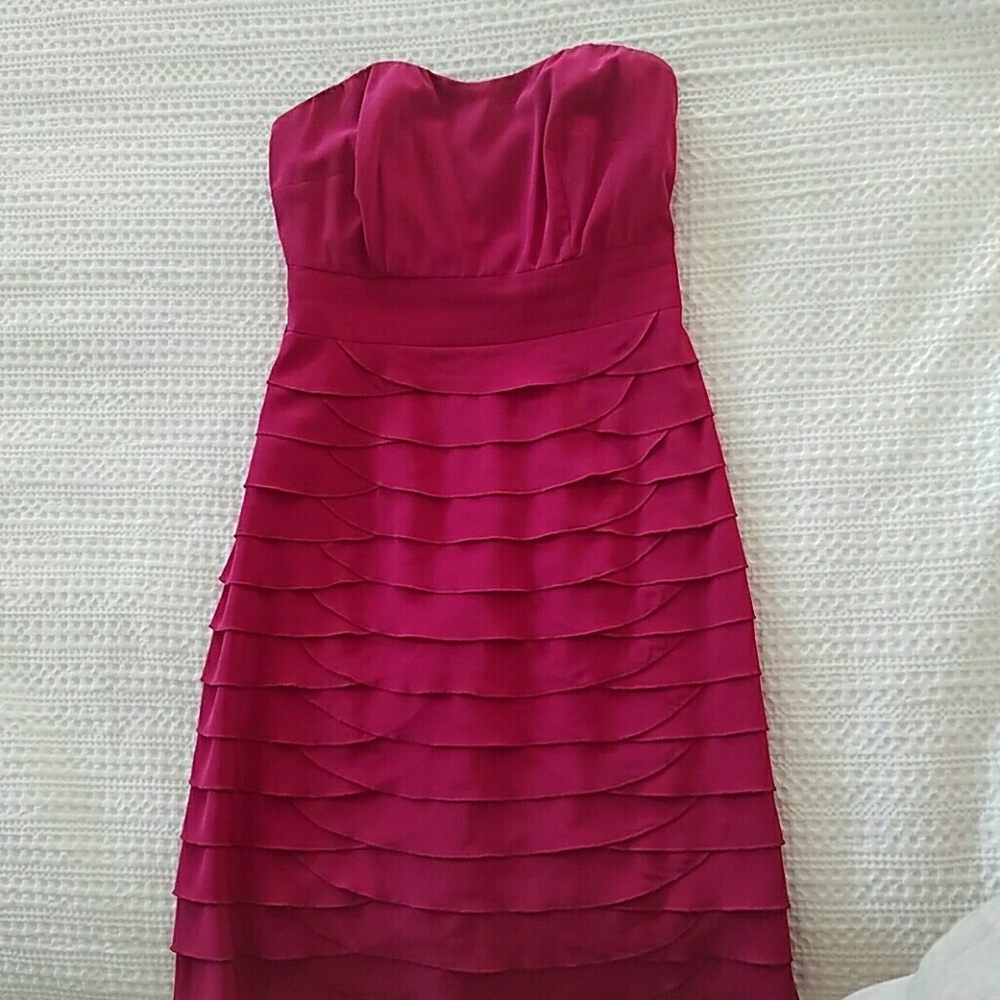 Gianni bini strappless ruffle gown
